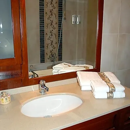 Lozitsi Hotell Veria (Imathia)